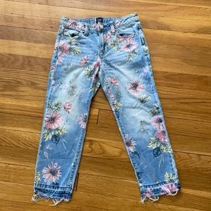 Size 7 girlfriend jeans